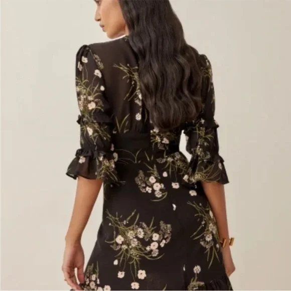 NWOT Reformation Lauralei Black Ruffled Puff Sleeve Veuve Floral Mini Dress 4 XS - Picture 3 of 13